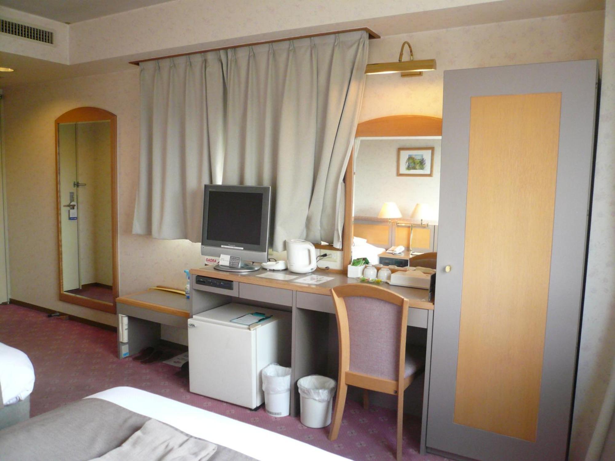 Takayama City Hotel Four Seasons Exterior photo