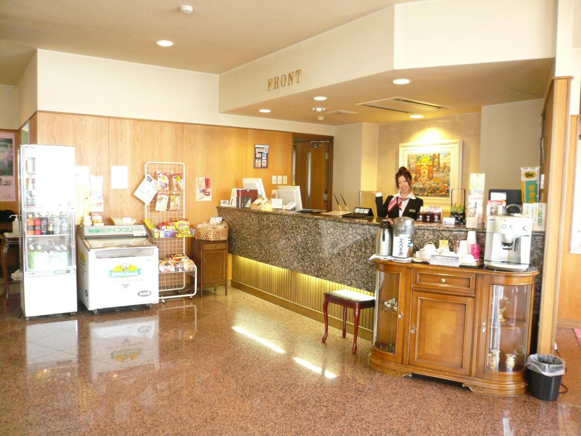 Takayama City Hotel Four Seasons Exterior photo
